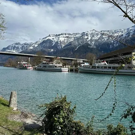 104 - Riverside Ιντερλάκεν