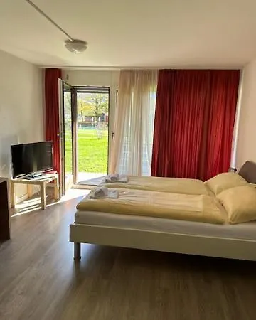 104 - Riverside Lägenhet *